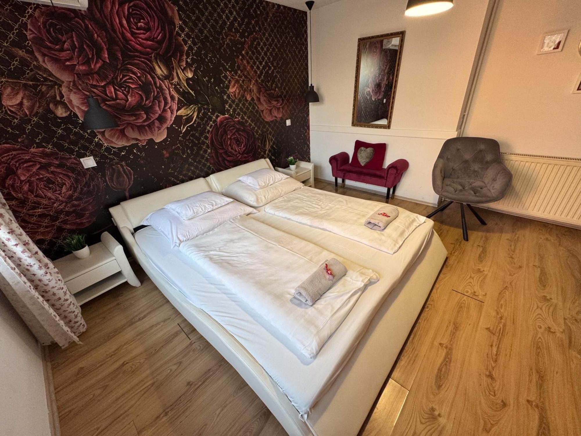 Ejjelibagoly Vendeghaz Hotel Szentes Bagian luar foto