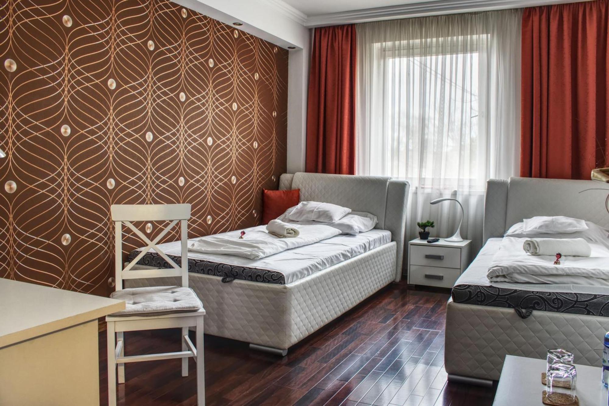 Ejjelibagoly Vendeghaz Hotel Szentes Bagian luar foto